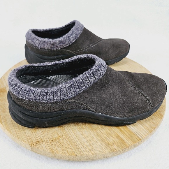 Vionic Arbor Clogs Sz 7 Gray Water Resistant Suede Slip On Knit Collar Comfort - Picture 4 of 10